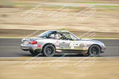 media/Jan-26-2025-CalClub SCCA (Sun) [[cfcea7df88]]/Group 4/Race/